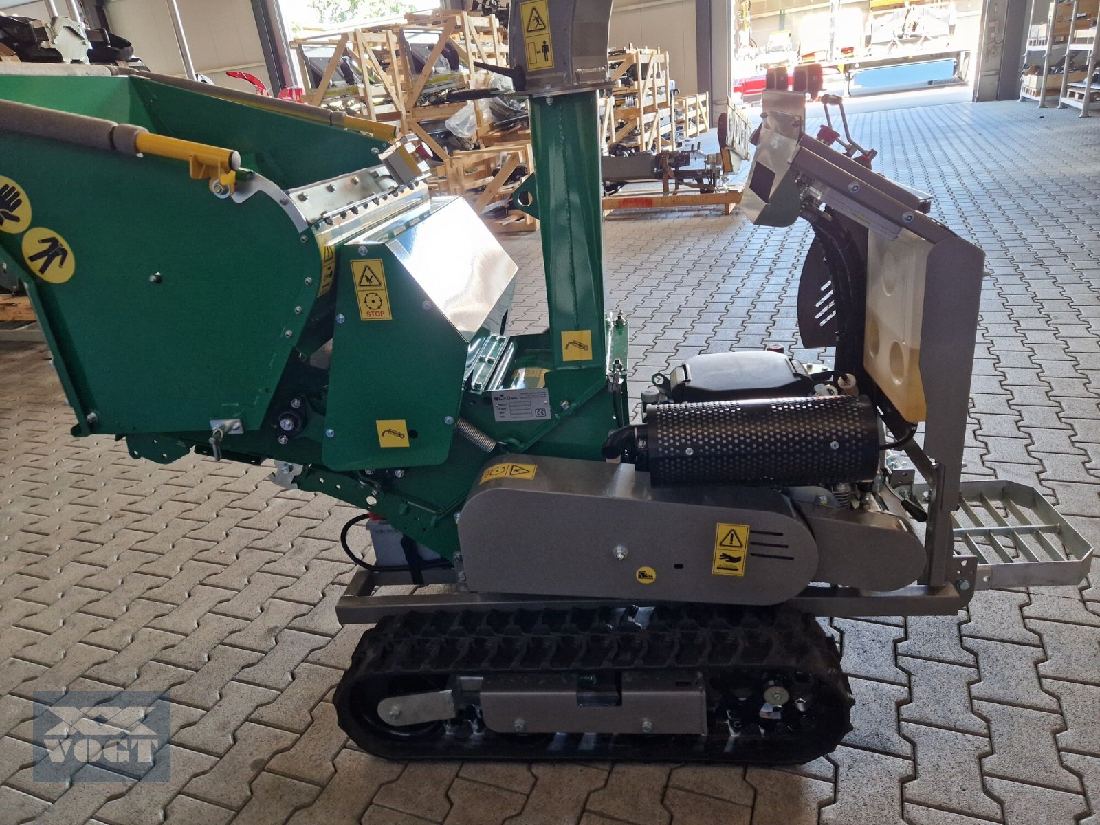 Holzhacker & Holzhäcksler des Typs HS 120 MX PRO Holzhacker /Holzschredder mit Kettenantrieb und hydr. Einzug, Neumaschine in Schmallenberg (Bild 13)