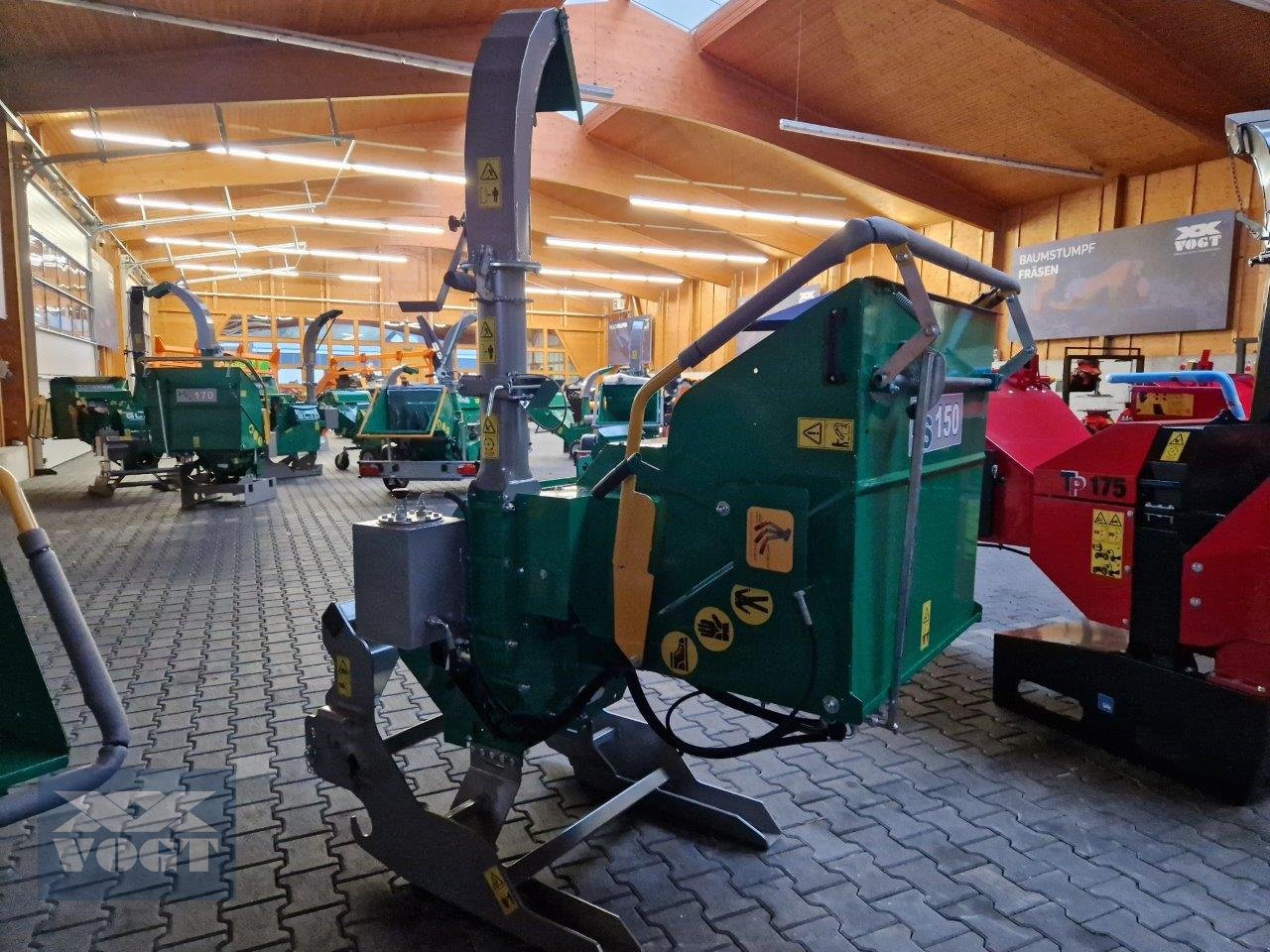 Holzhacker & Holzhäcksler des Typs HS 150 Holzhacker /Holzhäcksler für Traktor-Lagergerät-, Neumaschine in Schmallenberg (Bild 3)
