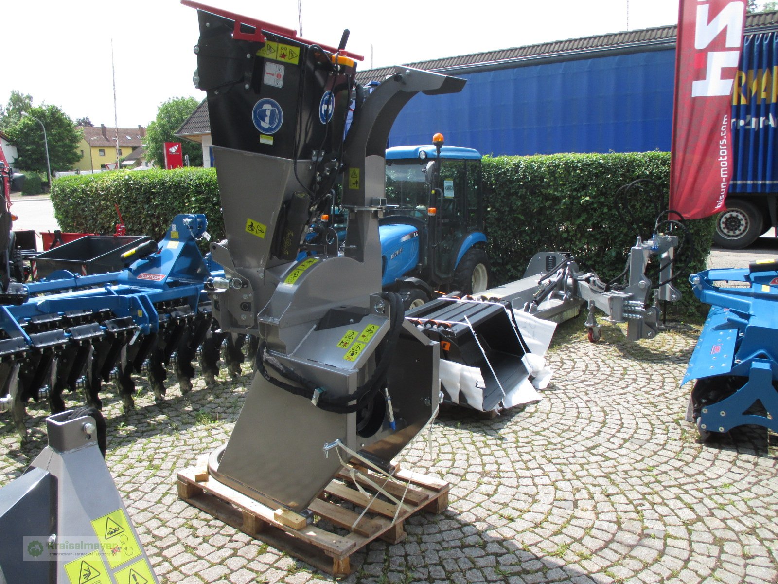 Holzhacker & Holzhäcksler des Typs Jansen BX-42 RS mit hydraulischem Einzug inkl. Gelenkwelle SOFORT VERFÜGBAR, Neumaschine in Feuchtwangen (Bild 5)