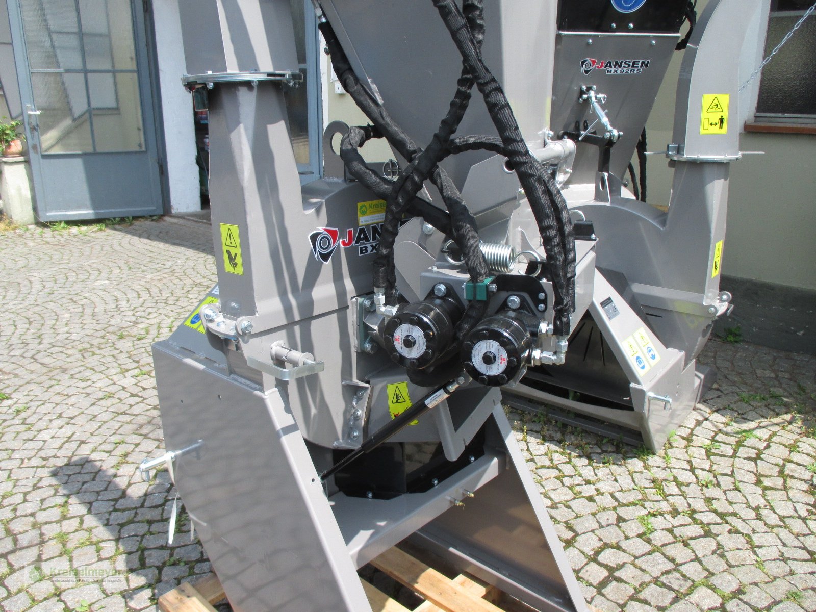 Holzhacker & Holzhäcksler des Typs Jansen BX-42 RS mit hydraulischem Einzug inkl. Gelenkwelle SOFORT VERFÜGBAR, Neumaschine in Feuchtwangen (Bild 7)