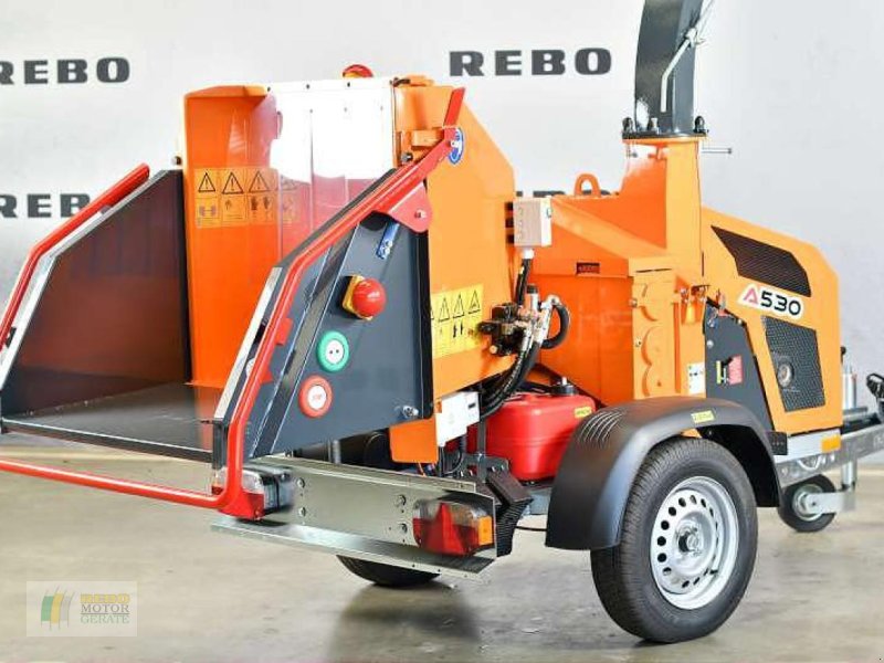 Holzhacker & Holzhäcksler des Typs Jensen 530, Neumaschine in Bredstedt (Bild 1)