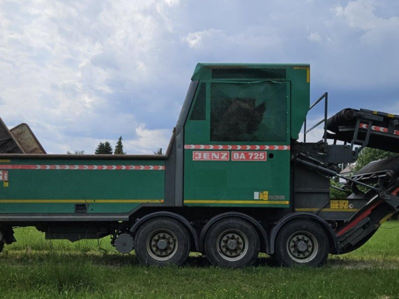 Holzhacker & Holzhäcksler a típus Jenz BA 725 D, Gebrauchtmaschine ekkor: Erlach (Kép 1)