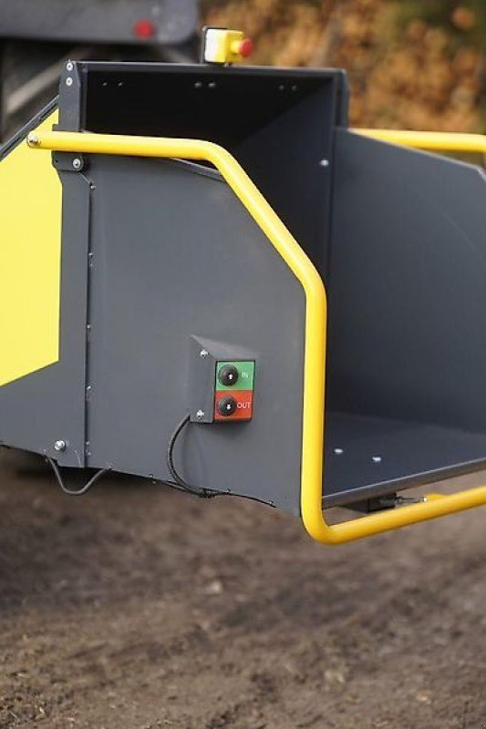 Holzhacker & Holzhäcksler typu Junkkari Holzschredder Holzhäcksler Holzhacker Buschholzhacker, Gebrauchtmaschine w Schmallenberg (Zdjęcie 2)