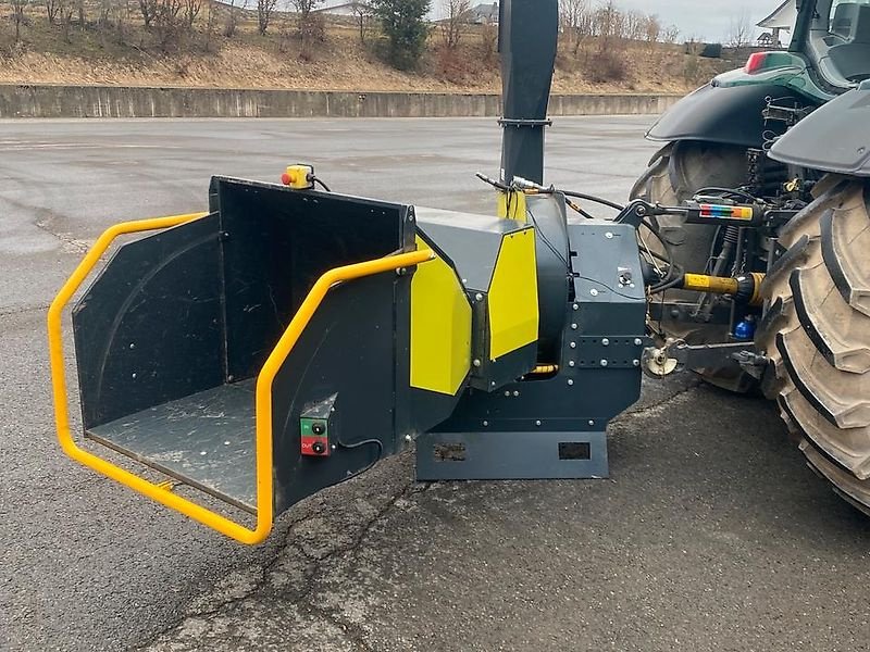 Holzhacker & Holzhäcksler typu Junkkari Holzschredder Holzhäcksler Holzhacker Buschholzhacker, Gebrauchtmaschine w Schmallenberg (Zdjęcie 4)