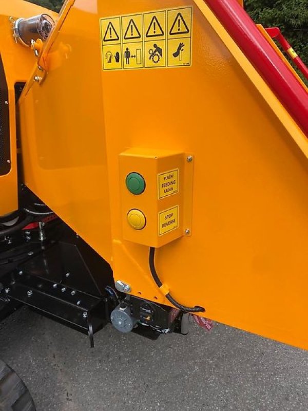 Holzhacker & Holzhäcksler типа laski Holzschredder Holzhäcksler Holzhacker Buschholzhacker, Gebrauchtmaschine в Schmallenberg (Фотография 13)