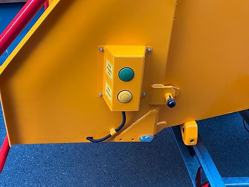 Holzhacker & Holzhäcksler of the type laski Holzschredder Holzhäcksler Holzhacker Buschholzhäcksler, Gebrauchtmaschine in Schmallenberg (Picture 5)