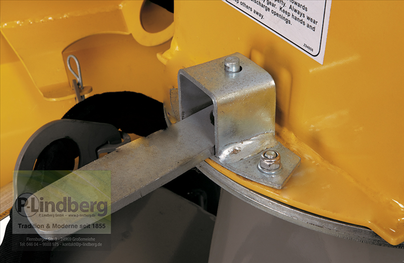 Holzhacker & Holzhäcksler des Typs P.Lindberg GmbH Häcksler Zapfwellenantrieb Traktor hydraulischer Einzug Auswurf schwenkbar Äste Ø150mm BX62RD, Neumaschine in Großenwiehe (Bild 8)