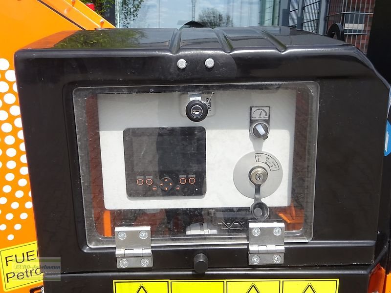 Holzhacker & Holzhäcksler типа PRONAR Anhänger Gartenhäcksler, Holzhäcksler, Schredder, MR - 15, Neumaschine в Itterbeck (Фотография 21)