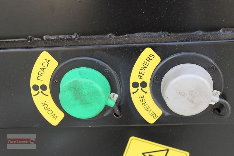 Holzhacker & Holzhäcksler des Typs PRONAR Pronar Holzhäcksler MR-15 Anhänger bis 15 cm Holzdurchmesser, Neumaschine in Ostheim/Rhön (Bild 7)