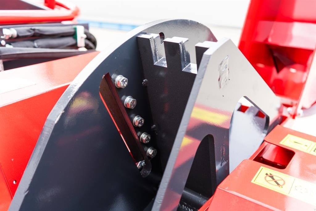 Holzhacker & Holzhäcksler tipa Remet Flishugger RX-180 med uafhængigt hydraulik, Gebrauchtmaschine u Vinderup (Slika 13)