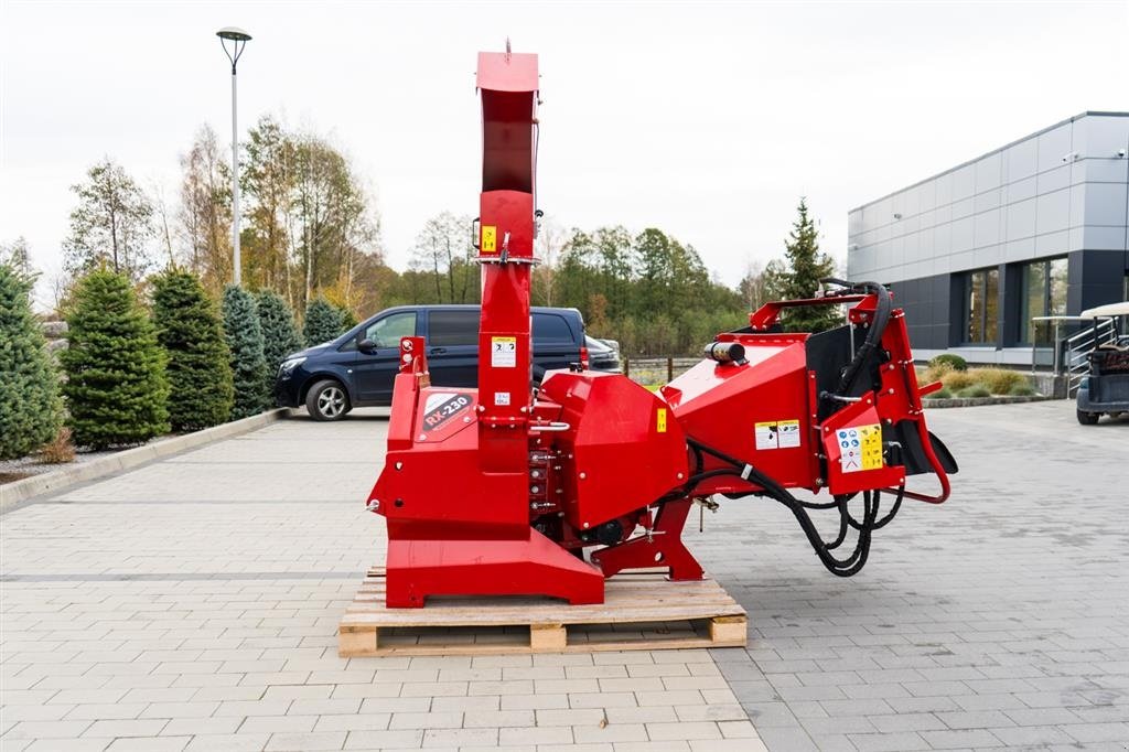 Holzhacker & Holzhäcksler typu Remet Flishugger RX-230, Gebrauchtmaschine v Vinderup (Obrázek 8)