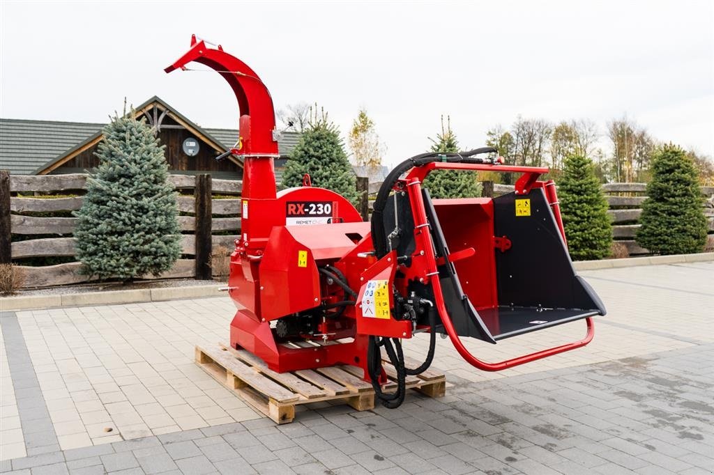 Holzhacker & Holzhäcksler типа Remet Flishugger RX-230H med uafhængigt hydraulik, Gebrauchtmaschine в Vinderup (Фотография 2)