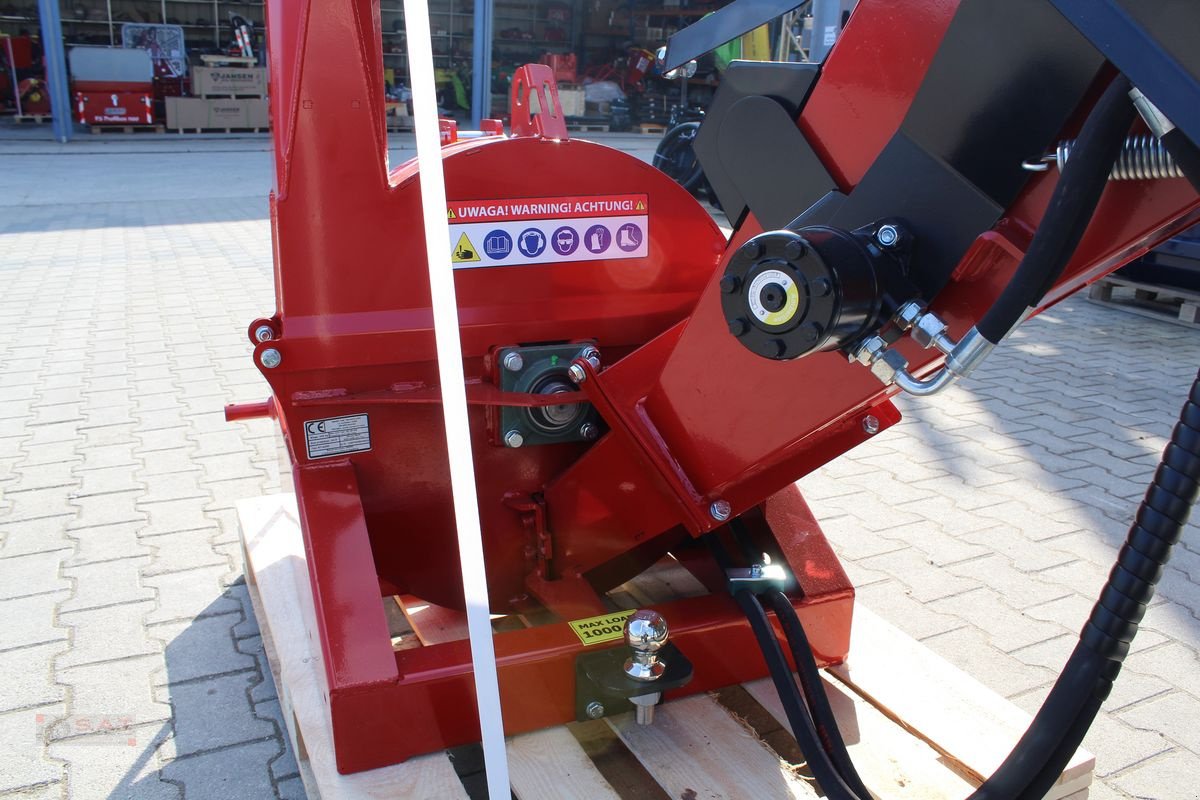 Holzhacker & Holzhäcksler типа Remet RT-630 R Scheibenhäcksler mit Einzug, Neumaschine в Eberschwang (Фотография 14)