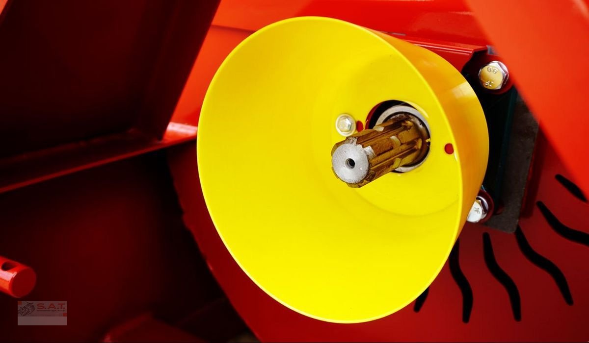 Holzhacker & Holzhäcksler des Typs Remet RT-630 Scheibenhäcksler - Neumaschine, Neumaschine in Eberschwang (Bild 7)