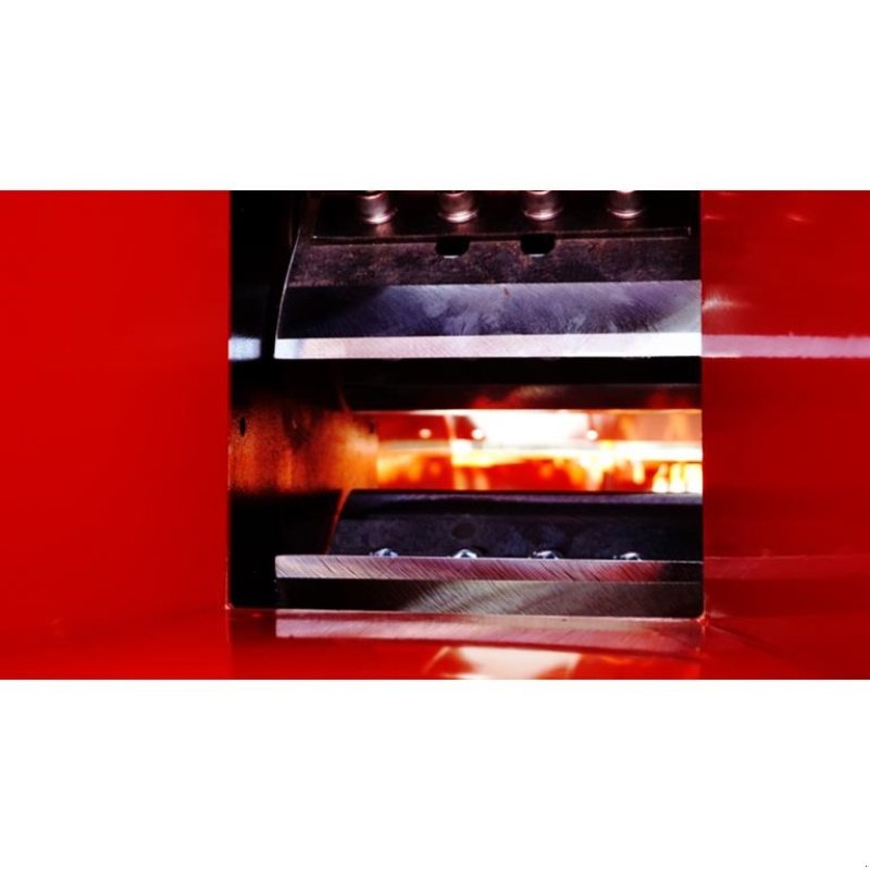 Holzhacker & Holzhäcksler des Typs Remet Træhugger med benzin motor Rs-100, Gebrauchtmaschine in Vinderup (Bild 4)