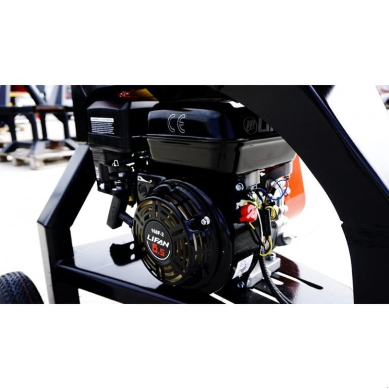 Holzhacker & Holzhäcksler typu Remet Træhugger med benzin motor Rs-80, Gebrauchtmaschine w Vinderup (Zdjęcie 6)