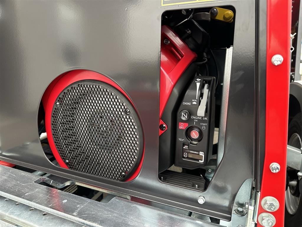 Holzhacker & Holzhäcksler des Typs Sonstige 165P Mobil HONDA 23HK, Gebrauchtmaschine in Holstebro (Bild 11)