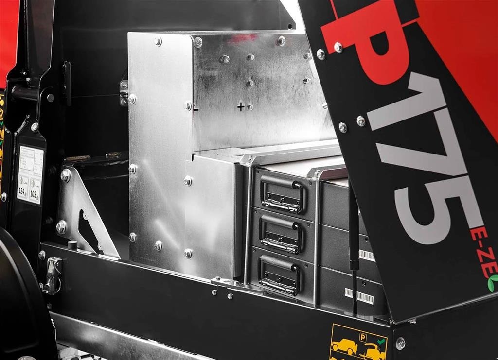 Holzhacker & Holzhäcksler tipa Sonstige 175 MOBIL E-ZE Zero emission (100% elektrisk) m. TP-PILOT+ m. 3 bat. 65V-195 AMP <750kg, Gebrauchtmaschine u Holstebro (Slika 4)