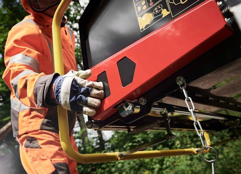 Holzhacker & Holzhäcksler tipa Sonstige 175 MOBIL E-ZE Zero emission (100% elektrisk) m. TP-PILOT+ m. 3 bat. 65V-195 AMP <750kg, Gebrauchtmaschine u Holstebro (Slika 12)