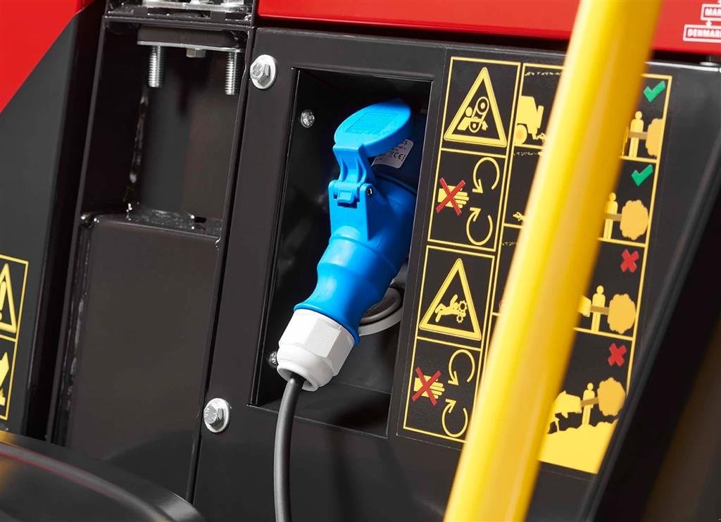 Holzhacker & Holzhäcksler tipa Sonstige 175 MOBIL E-ZE Zero emission (100% elektrisk) m. TP-PILOT+ m. 3 bat. 65V-195 AMP <750kg, Gebrauchtmaschine u Holstebro (Slika 8)