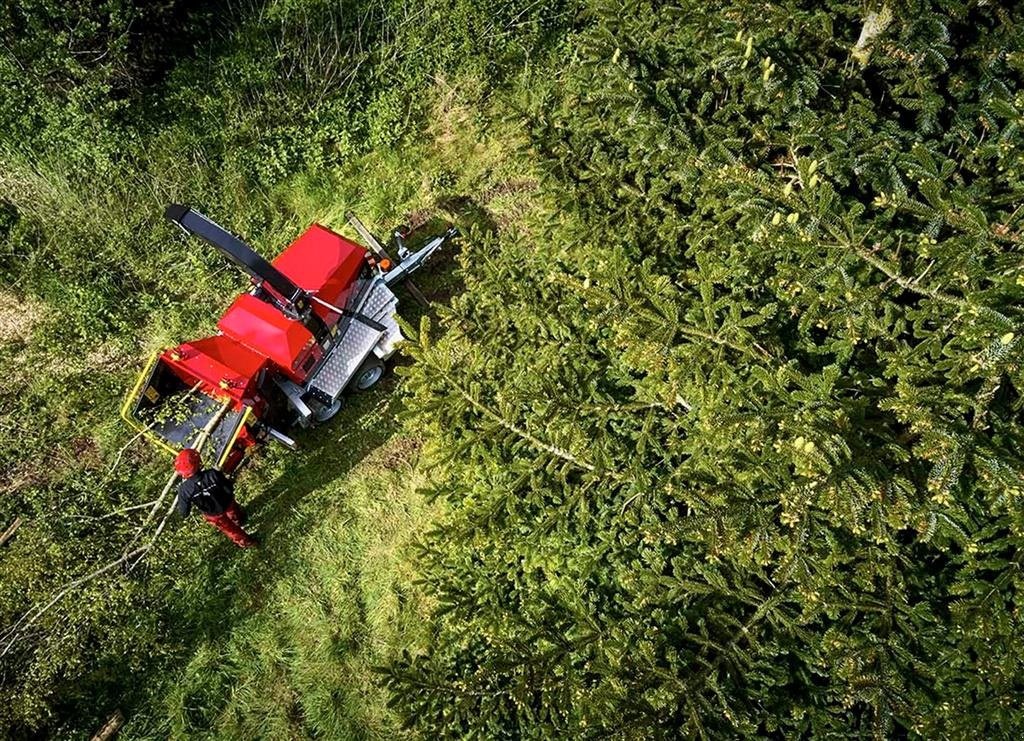 Holzhacker & Holzhäcksler Türe ait Sonstige 215 MOBIL T m. TP Pilot+, Hatz m. DPF 59 hk, tandemtrailer og 270 graders drejekrans, Gebrauchtmaschine içinde Holstebro (resim 10)