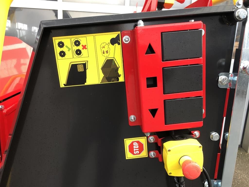 Holzhacker & Holzhäcksler des Typs Sonstige 215 TRACK  RING TIL ANDERS PÅ 30559780 FOR BEDSTE TILBUD, Gebrauchtmaschine in Holstebro (Bild 12)