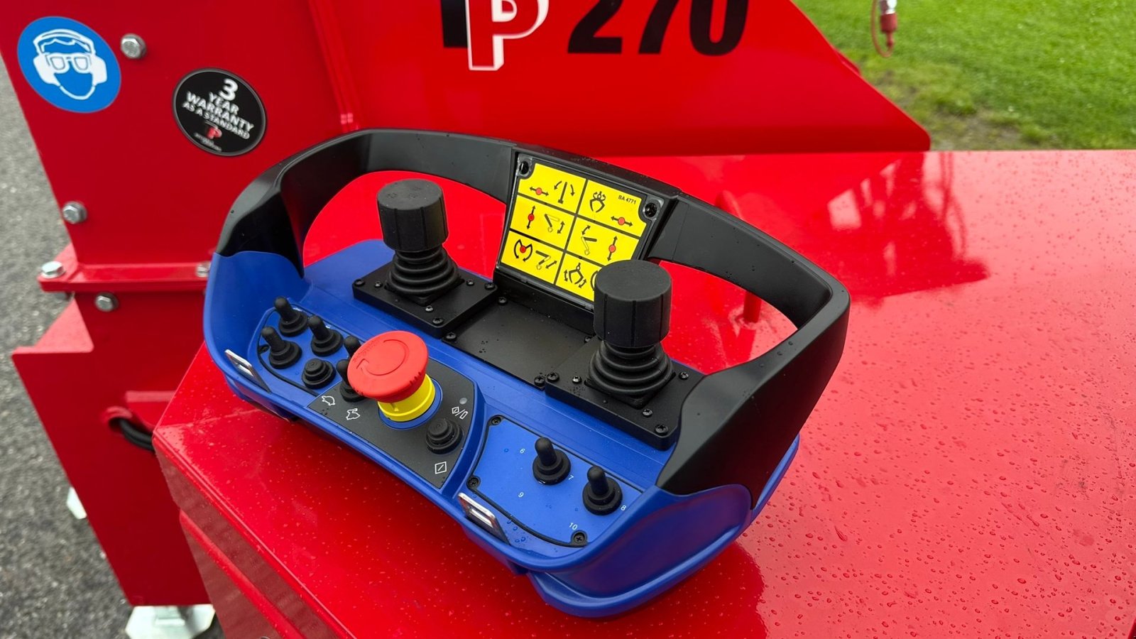 Holzhacker & Holzhäcksler typu Sonstige 270 PTO K med FTG 6,3m kran med fjernbetjent joystick., Gebrauchtmaschine v Holstebro (Obrázek 16)