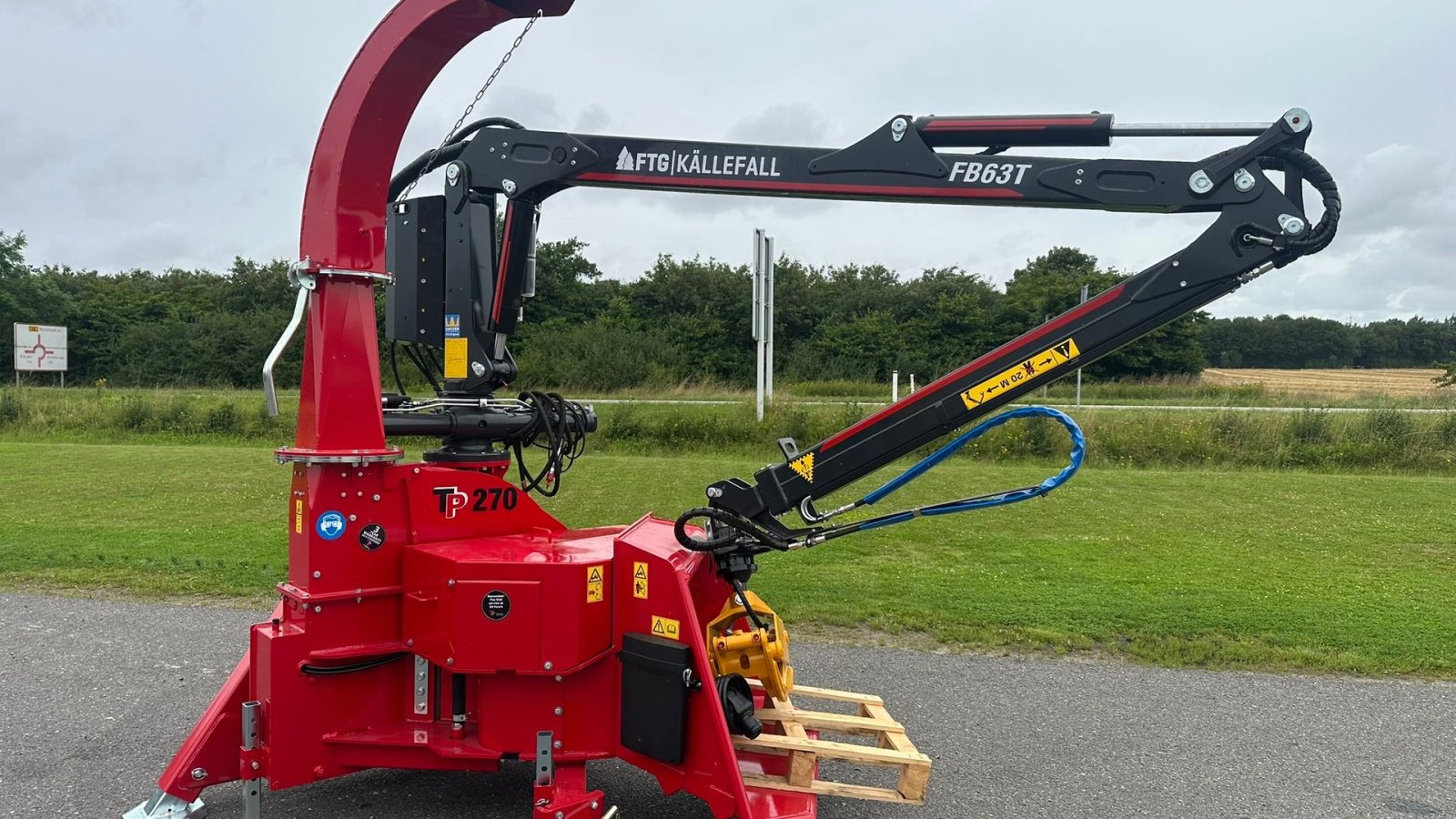 Holzhacker & Holzhäcksler typu Sonstige 270 PTO K med FTG 6,3m kran med fjernbetjent joystick., Gebrauchtmaschine v Holstebro (Obrázek 8)