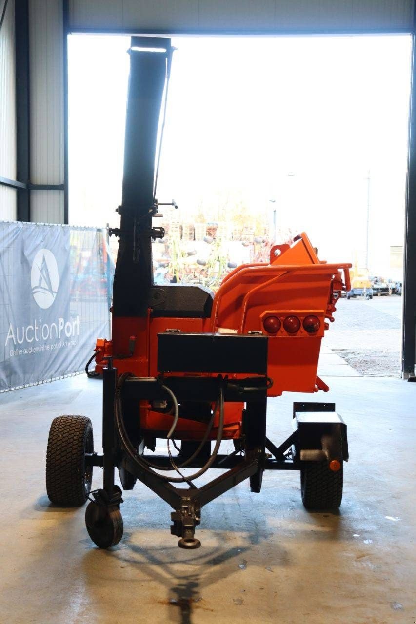 Holzhacker & Holzhäcksler typu Sonstige 327 ZS, Gebrauchtmaschine w Antwerpen (Zdjęcie 8)