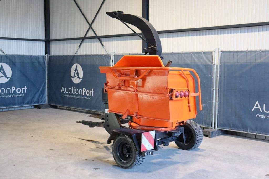 Holzhacker & Holzhäcksler typu Sonstige 327 ZS, Gebrauchtmaschine w Antwerpen (Zdjęcie 3)