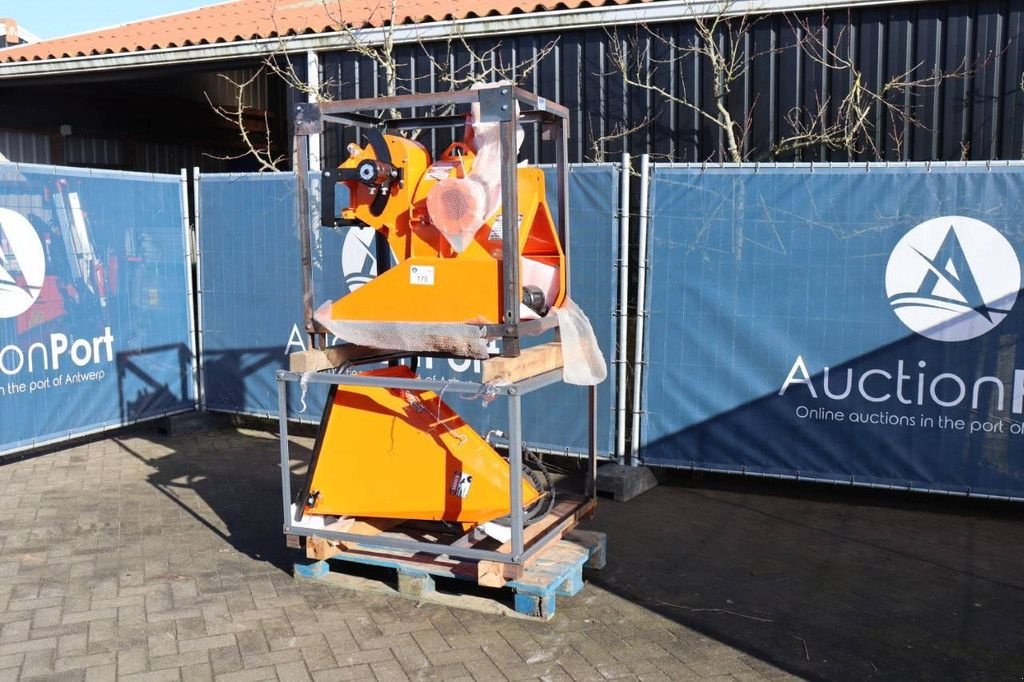 Holzhacker & Holzhäcksler des Typs Sonstige Agri Implement W.FC/100, Neumaschine in Antwerpen (Bild 3)