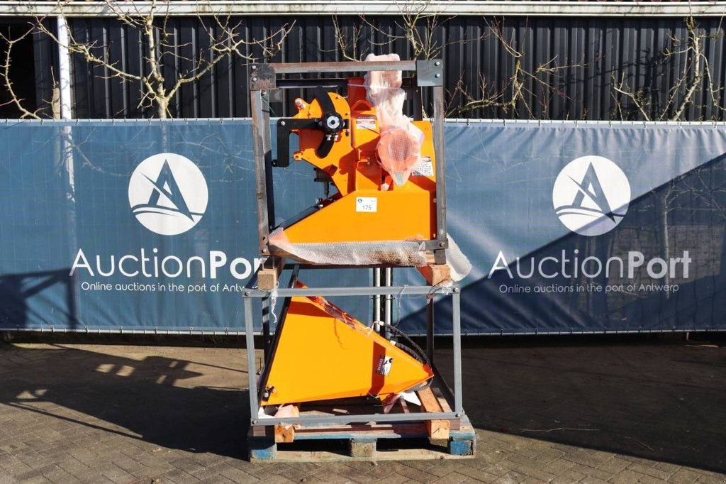 Holzhacker & Holzhäcksler des Typs Sonstige Agri Implement W.FC/100, Neumaschine in Antwerpen (Bild 2)