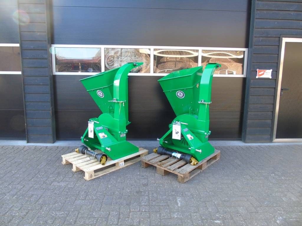 Holzhacker & Holzhäcksler of the type Sonstige Better Agro houtversnipperaar BX 42 versnipperaar minitractor, Neumaschine in Ederveen (Picture 1)