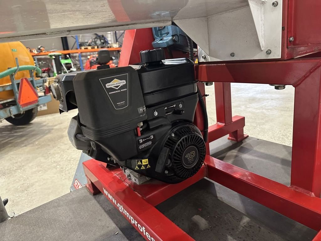 Holzhacker & Holzhäcksler typu Sonstige GTM GTBL80 TR, Gebrauchtmaschine w Cabauw (Zdjęcie 9)