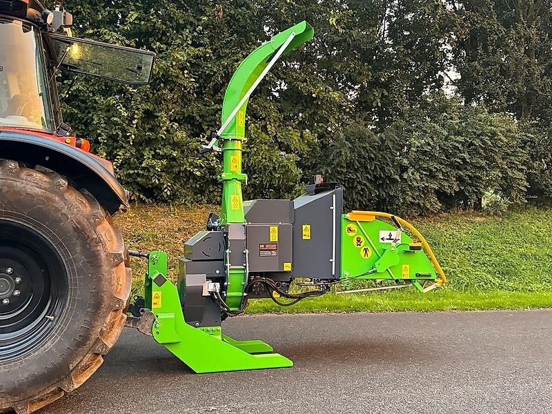 Holzhacker & Holzhäcksler typu Sonstige Holzhäcksler Holzhacker Holzschredder Buschholzhacker Hacker, Gebrauchtmaschine v Schmallenberg (Obrázek 9)