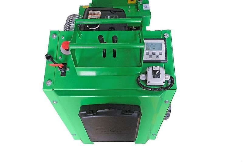 Holzhacker & Holzhäcksler des Typs Sonstige Holzhäcksler Holzhacker Holzschredder Buschholzhacker Hacker, Gebrauchtmaschine in Schmallenberg (Bild 11)