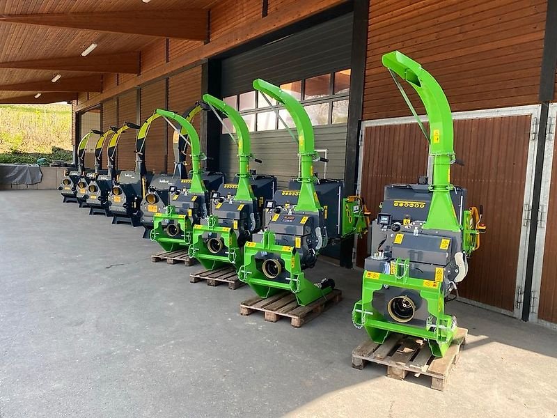 Holzhacker & Holzhäcksler типа Sonstige Holzhäcksler Holzhacker Holzschredder Buschholzhäcksler, Gebrauchtmaschine в Schmallenberg (Фотография 10)