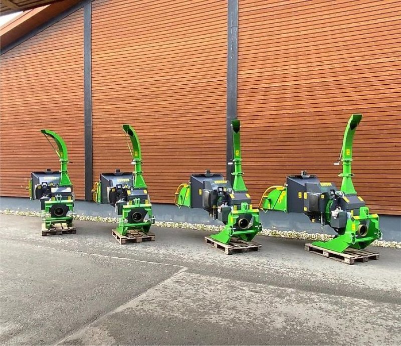 Holzhacker & Holzhäcksler des Typs Sonstige Holzhäcksler Holzhacker Holzschredder Schredder Buschholzhäcksler, Gebrauchtmaschine in Schmallenberg (Bild 11)