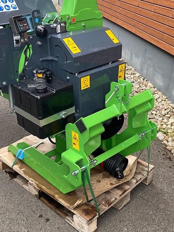 Holzhacker & Holzhäcksler typu Sonstige Holzschredder Holzhäcksler Holzhacker Buschholzhacker, Gebrauchtmaschine w Schmallenberg (Zdjęcie 6)