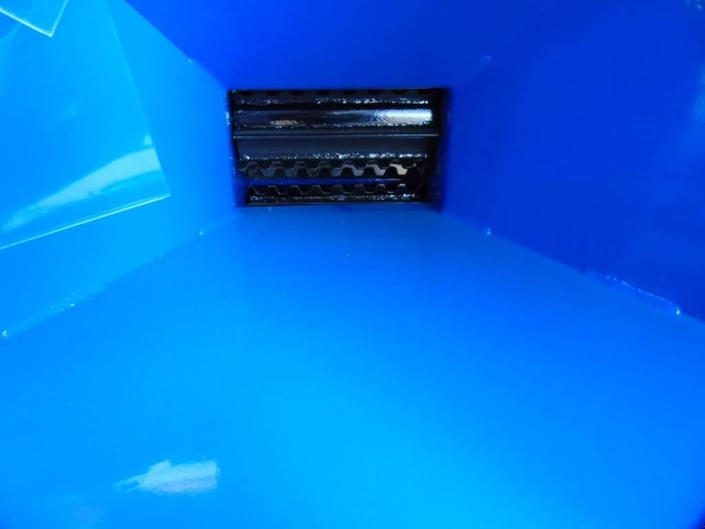 Holzhacker & Holzhäcksler du type Sonstige houtversnipperaar BX 52R met hydraulische invoerro, Neumaschine en Ederveen (Photo 11)