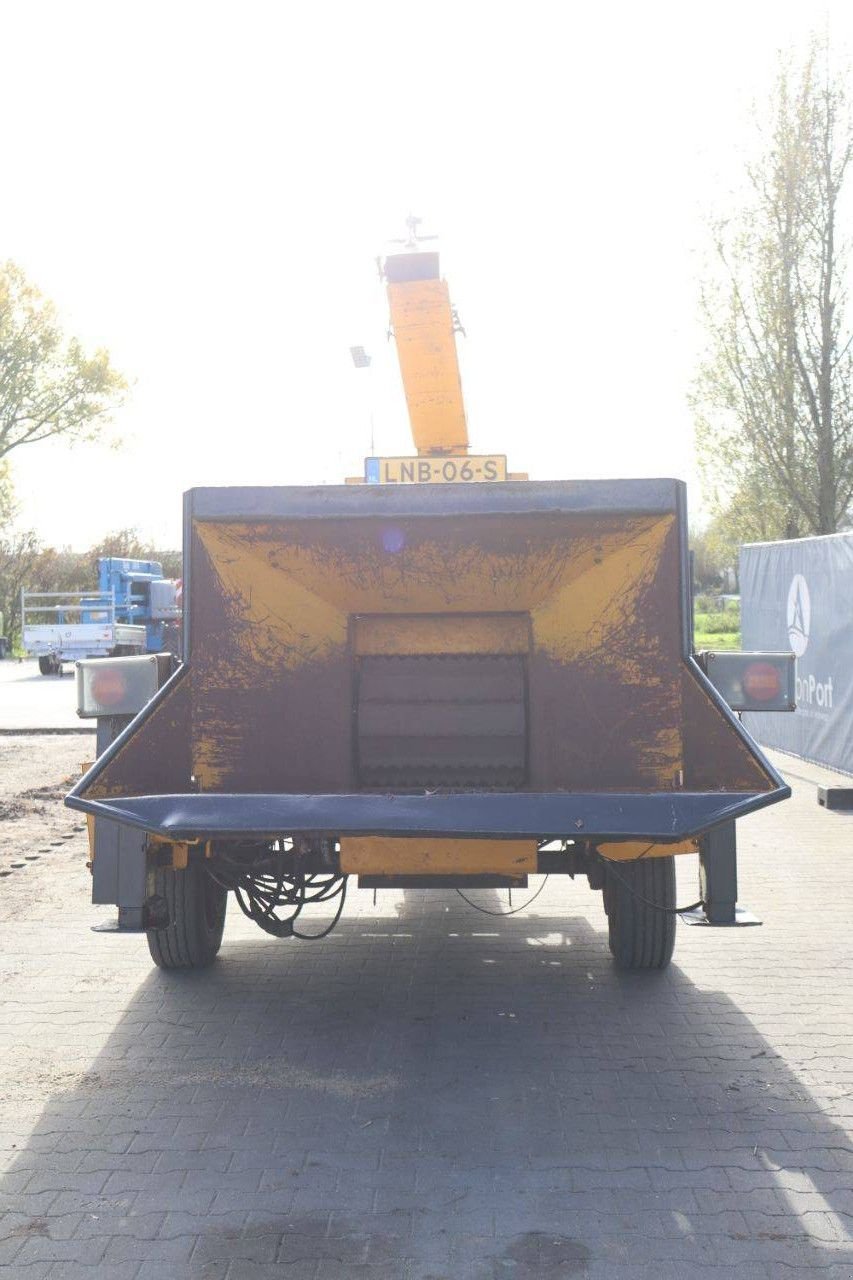 Holzhacker & Holzhäcksler van het type Sonstige Onbekend, Gebrauchtmaschine in Antwerpen (Foto 4)