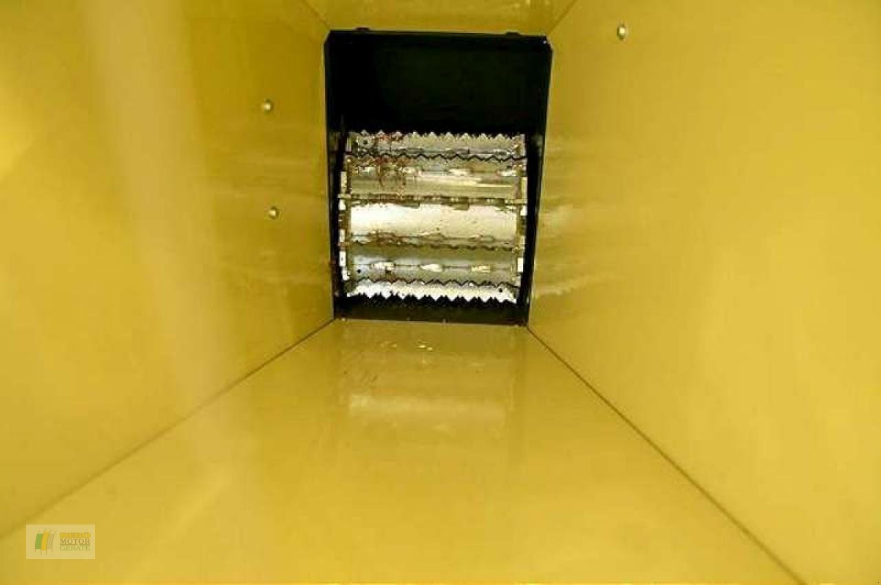 Holzhacker & Holzhäcksler del tipo Sonstige R230, Neumaschine en Bredstedt (Imagen 4)