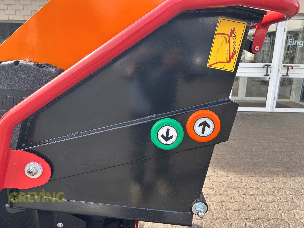 Holzhacker & Holzhäcksler des Typs Sonstige ST6D.42, Neumaschine in Wesseling-Berzdorf (Bild 11)