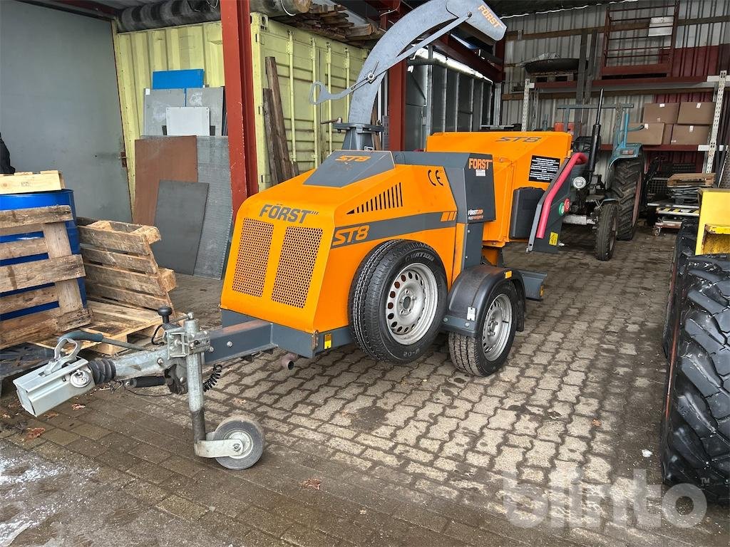 Holzhacker & Holzhäcksler des Typs Sonstige ST8, Gebrauchtmaschine in Düsseldorf (Bild 1)