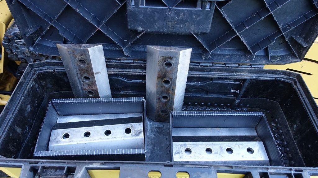 Holzhacker & Holzhäcksler типа Sonstige VERMEER BC1200XL hout/takken versnipperraar, Gebrauchtmaschine в IJsselmuiden (Фотография 9)