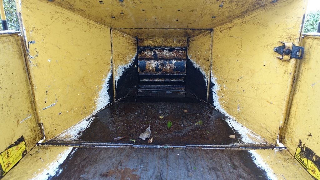 Holzhacker & Holzhäcksler типа Sonstige VERMEER BC1200XL hout/takken versnipperraar, Gebrauchtmaschine в IJsselmuiden (Фотография 8)