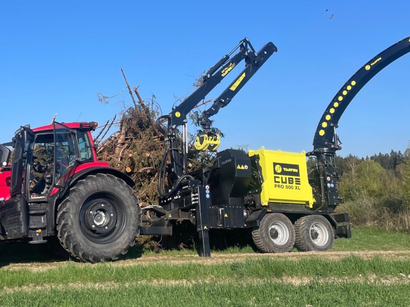 Holzhacker & Holzhäcksler del tipo Tajfun Cube, Neumaschine en Baiershofen (Imagen 1)