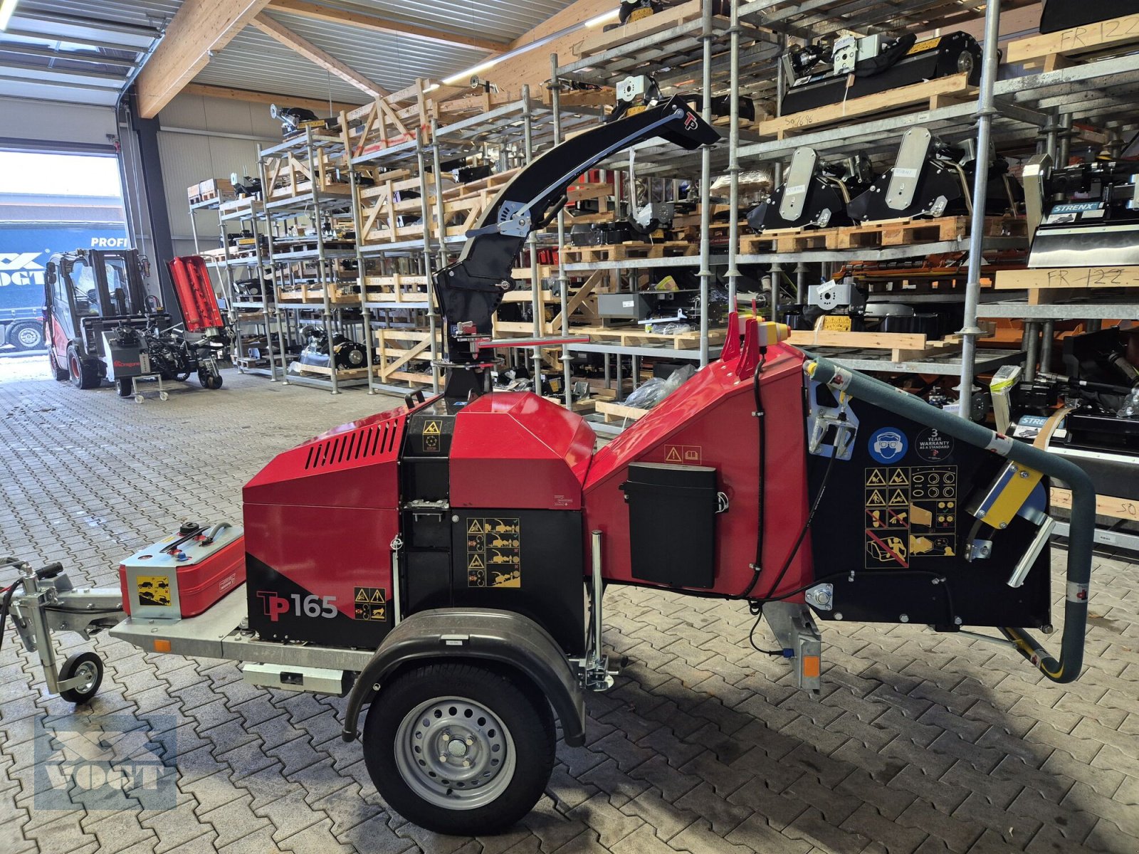 Holzhacker & Holzhäcksler del tipo TP 165 MOBILE Holzhacker /Holzhäcksler mit Benzinmotor und PKW-Fahrwerk-Lagergerät, Neumaschine In Schmallenberg (Immagine 7)