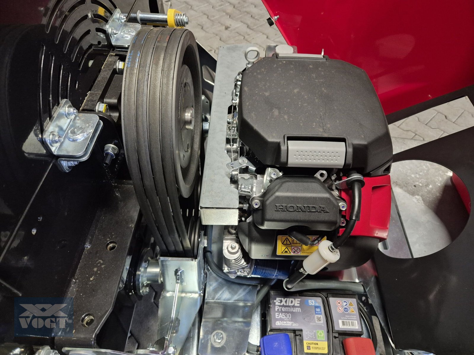 Holzhacker & Holzhäcksler del tipo TP 165 MOBILE Holzhacker /Holzhäcksler mit Benzinmotor und PKW-Fahrwerk-Lagergerät, Neumaschine In Schmallenberg (Immagine 11)