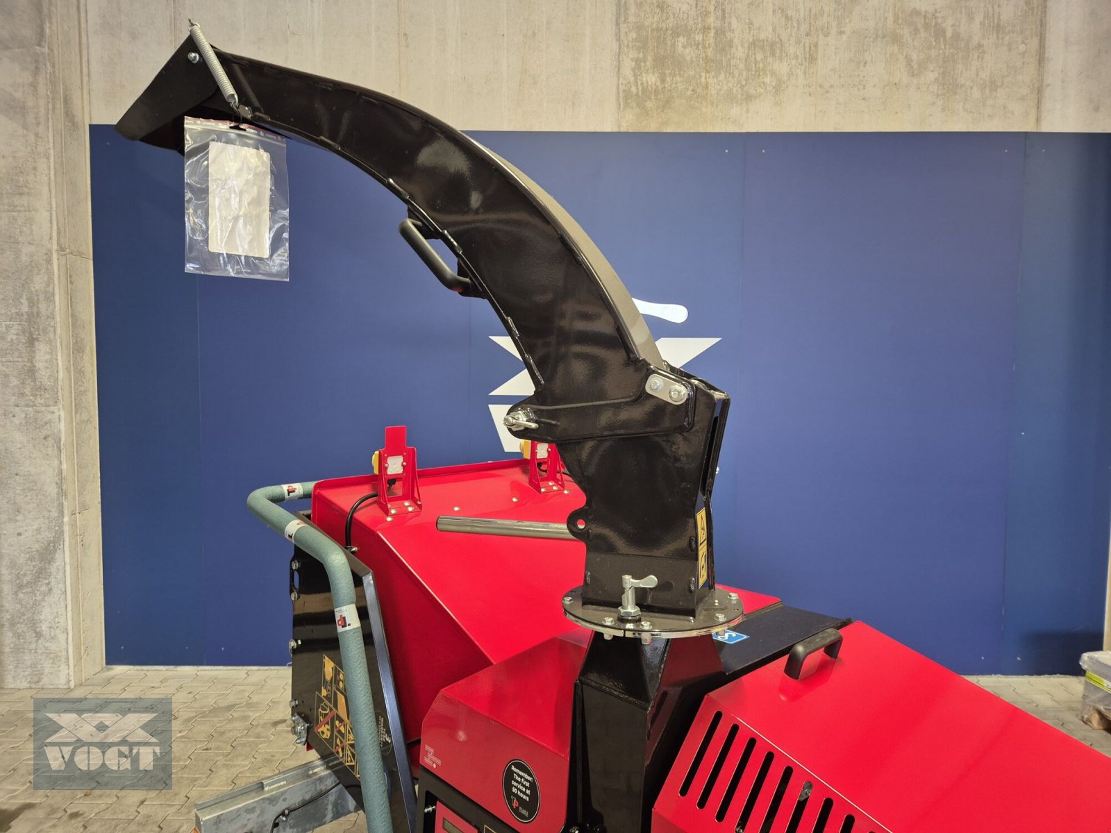 Holzhacker & Holzhäcksler del tipo TP 165 MOBILE Holzhacker /Holzhäcksler mit Benzinmotor und PKW-Fahrwerk-Lagergerät, Neumaschine In Schmallenberg (Immagine 12)